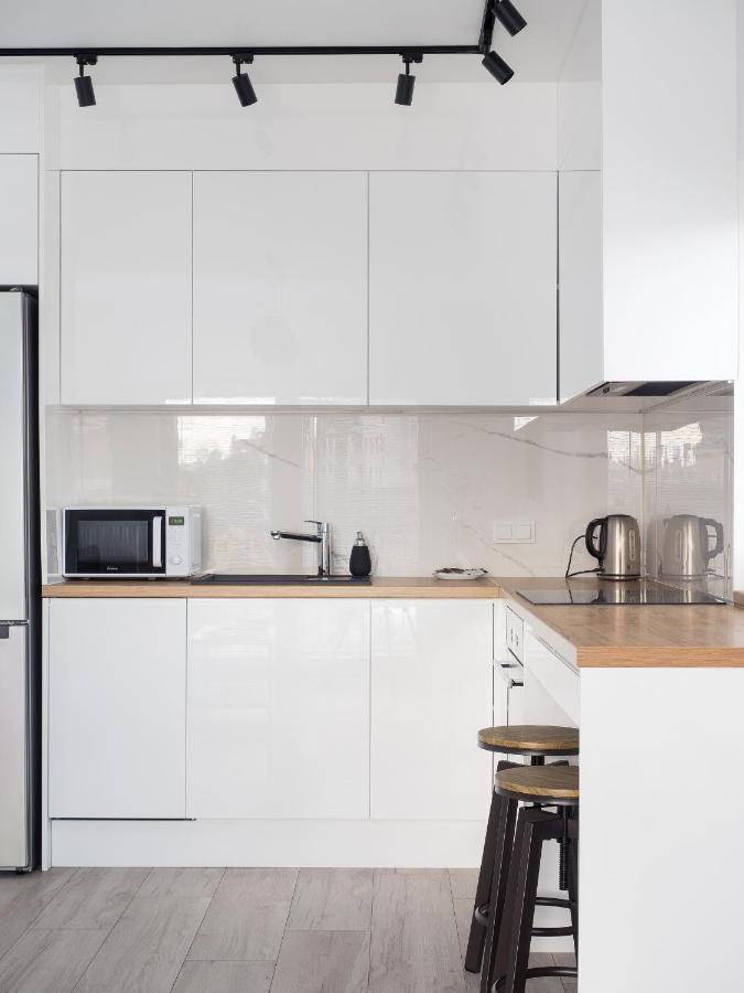 Szwedzka 22C Separate Bedroom Free Garage By Perfect Apart 바르샤바 외부 사진