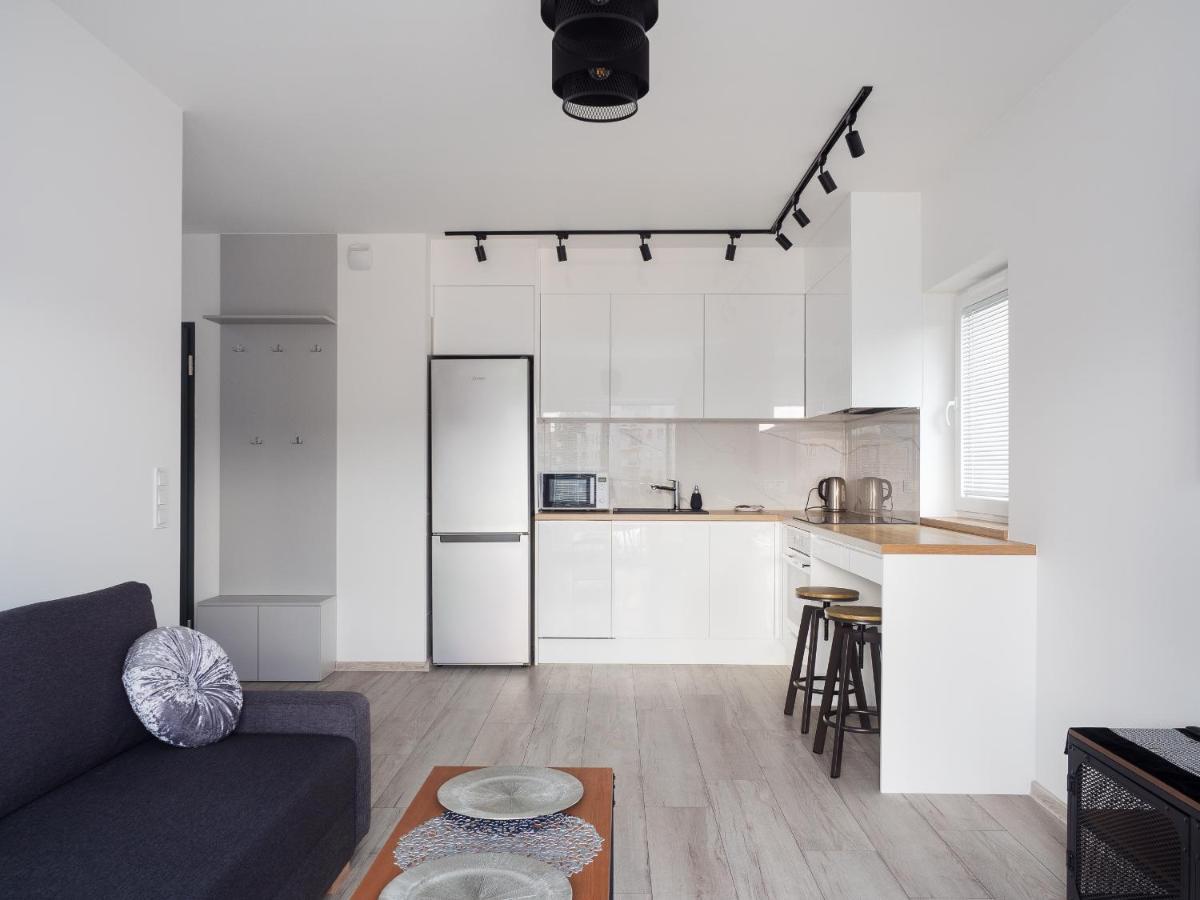 Szwedzka 22C Separate Bedroom Free Garage By Perfect Apart 바르샤바 외부 사진